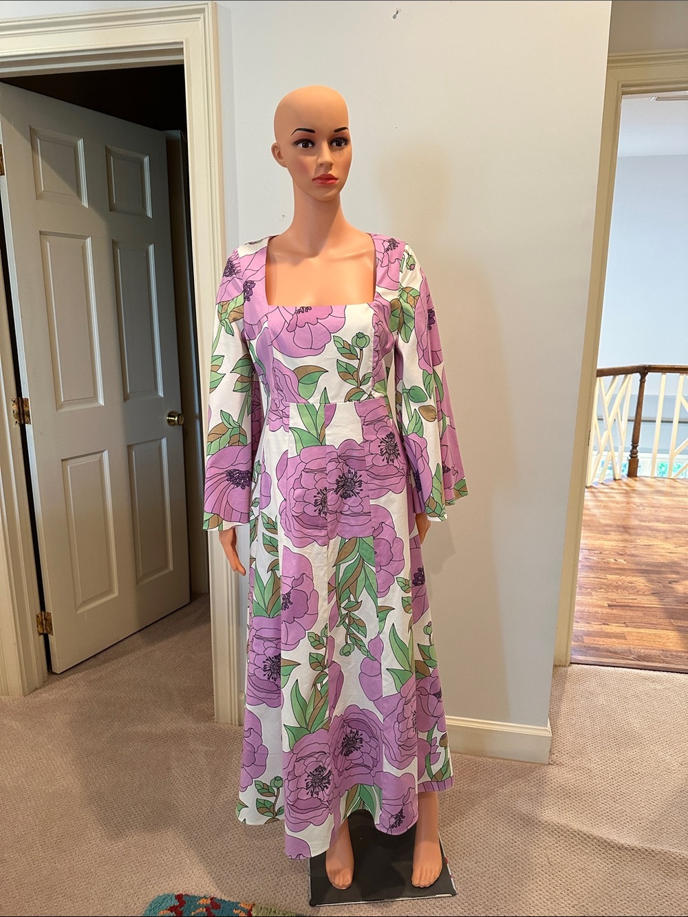 Lavender Floral Square-Neck Maxi Dress with Flowing Sleeves